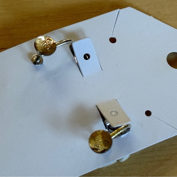 Cream and Brown Dangle Earrings - Picture 4 of 4